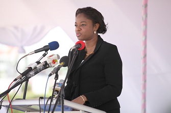 Cina Lawson, ministre des postes et télécommunication