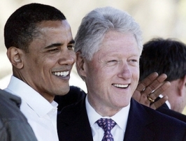 Barack Obama et Bill Clinton en mars 2007 à Selma en Alabama