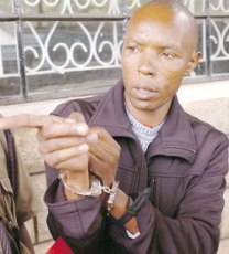 Maina Njenga, leader de la secte Mungiki