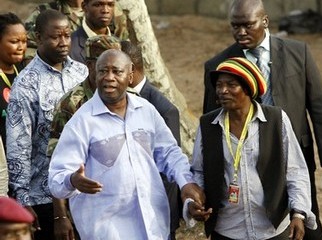 Alpha Blondy et Laurent Gbagbo en dcembre 2007