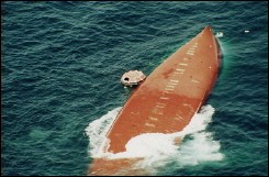 Le Naufrage du Joola en septembre 2002
