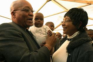 Winnie Mandela et Jacob Zuma fin mai 2008