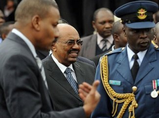 Le prsident soudanais Omar el-Bchir, le 27 aot 2010  Nairobi. 