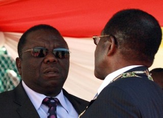 Morgan Tsvangirai et Robert Mugabe en aot 2010