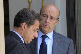 Alain Jupp et Nicolas Sarkozy le 6 juillet 2011  l'Elyse
