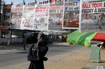 Les unes de plusieurs quotidiens sngalais ce lundi  Dakar