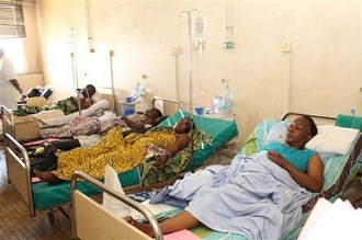 Des blesss soigns  Brazzaville aprs l'explosion du 4 mars 2012