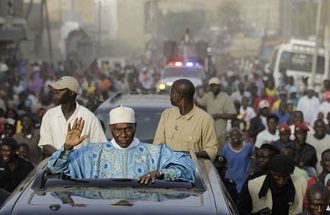 Abdoulaye Wade en campagne  Dakar le 21 mars 2012