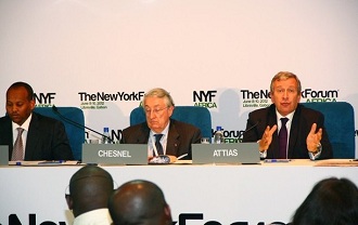 M. Soleman, Michel Chesnel et Richard Attias le 7 juin 2012 en conférence de presse à Libreville