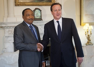 Mahamadou Issoufou et David Cameron le 12 juin 2012 au 10 Downing Street