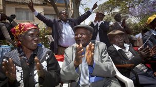 Jane Muthoni Mara, Wambuga Wa Nyingi et Paulo Muoka Nzili célèbrent leur victoire judiciaire