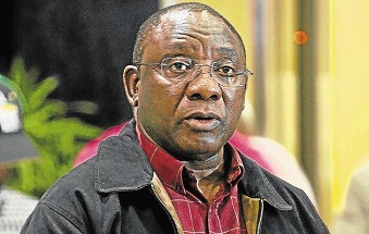 Cyril Ramaphosa tait proche de Nelson Mandela qui voyait en lui son successeur