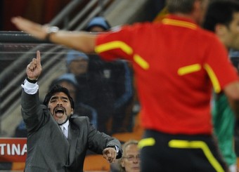 Le slectionneur argentin Diego Maradona