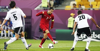 Les passements de jambe de Cristiano Ronaldo n'ont pas suffi : le Portugal s'incline 1-0
