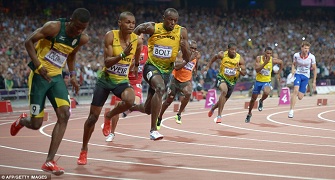 Usain Bolt lors du dpart du 200 mtres