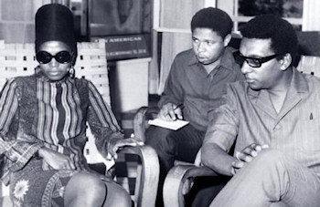 Miriam Makeba et Stokely Carmichael ( droite) en septembre 1968
