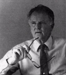 Arthur Jensen a bnfici du soutien du "Pioneer Fund", un organisme qui a financ des recherches de scientifiques visant  prouver l'infriorit des Noirs. Ce fond existe toujours