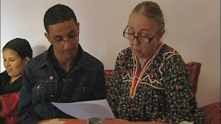 Anis, ce sans-papiers tunisien qui a sauv une vieille dame (TF1/LCI)