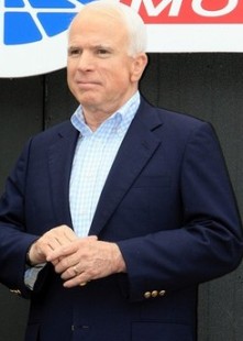 John McCain, a dpos une plainte mardi contre des comts de lEtat de virginie pour vice de procdure.