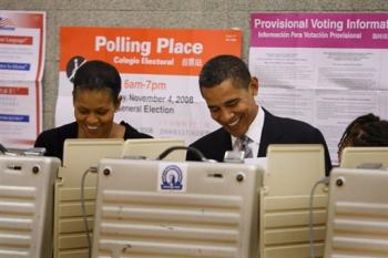 Barack Obama et son pouse Michelle votent, le 4 novembre 2008  Chicago, Illinois