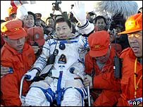 Yang Liwei lors de son retour