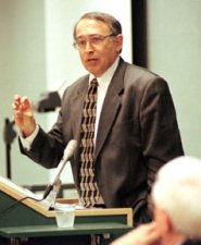 Howard Wolpe