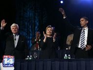 Les snateurs Ted Kennedy, Hillary Clinton et Barack Obama lors de leur arrive  la convention annuelle de la NAACP