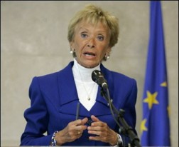 Maria Teresa Fernandez de la Vega