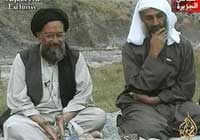 L'gyptien al-Zawahiri ( gauche) ici en compagnie de Ben Laden ( droite), sur un document vido diffus sur al-Jezira en avril 2002 serait aujourd'hui le dirigeant le plus influent d'al-Qaida 