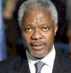 L'ancien secrtaire des Nations Unies Koffi Annan suggre  paul Biya et Abdoulaye Wade, de paser la main du pouvoir.