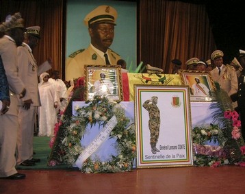 La dpouille mortuaire de Lansana Cont