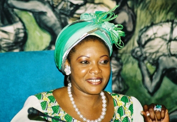Edith Bongo en octobre 2005