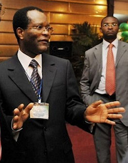 Philibert Andzembe dmis de ses fonctions de gouverneur de la BEAC par son gouvernement