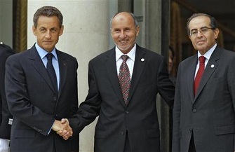 Nicolas Sarkozy et les dirigeants du CNT