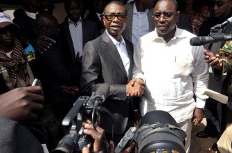 Youssou Ndour venu apporter son soutien  Macky Sall le jeudi 1er mars 2012