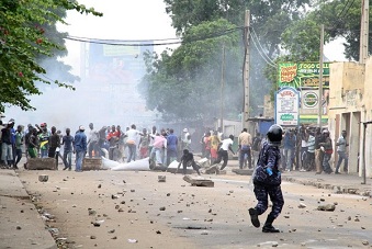 Clash entre les forces de scurit togolaises et les manifestants le 22 aot  Lom