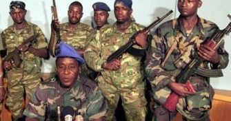 Le général Robert Gueï lors du coup d'état de décembre 1999