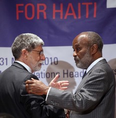 Ren Preval et le ministre des affaires trangres brsilien Luis Almorin au sige de l'ONU le 31 mars 2010