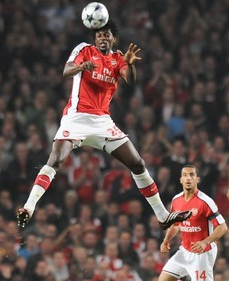 Emmanuel Adebayor et Arsenal esprent remporter la ligue des champions 2009