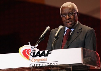 Lamine Diack président de la fédération internationale d'athlétisme