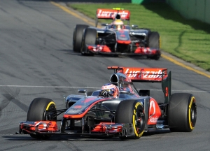 Lewis Hamilton devanc par Jenson Button