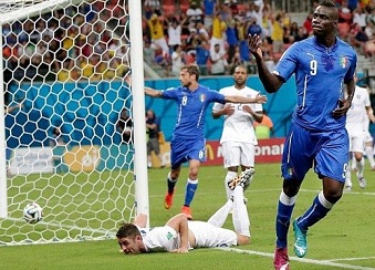 Mario Balotelli alias ''Super Mario'' a marqu le second but italien face  l'Angleterre