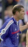 La France battue malgr Zidane...