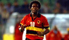 Fabrice Akwa, joueur vedette de l'Angola