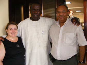 Martine et Christian Moncoq en compagnie du  Dr. Cheikh Tidiane Gadio, Ministre des Affaires Etrangres du Sngal 