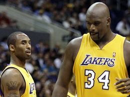 Kobe Bryant (à gauche) et Shaq O'Neal à l'époque où ils évoluaient ensemble sous le maillot des Los Angeles