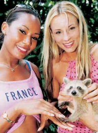 Corinne Coman, Miss France 2003, a fait dcouvrir les charmes de son le, la Guadeloupe,  Elodie Gossuin