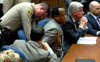 Conrad Murray menott ds la fin du procs