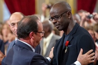 Franois Hollande lors de la dcoration de Lilian Thuram le 17 septembre dernier