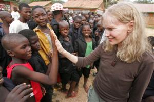 Mia Farrow  Bangui le samedi 10 fvrier